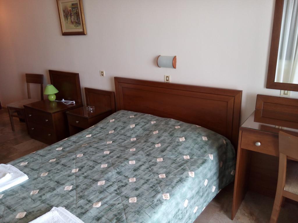 Akrogiali Kyparissia Phòng bức ảnh